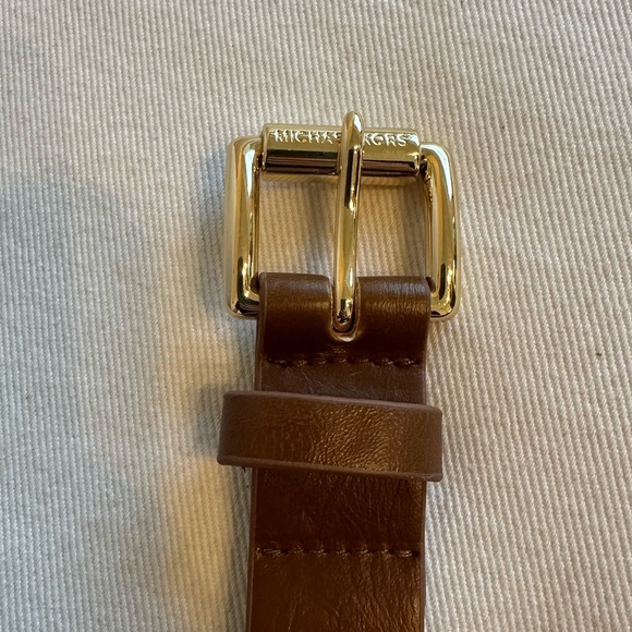 Michael Kors Accessories - MICHAEL KORS 2” Waist Belt Brown Vegan Leather w/Gold Hardware small